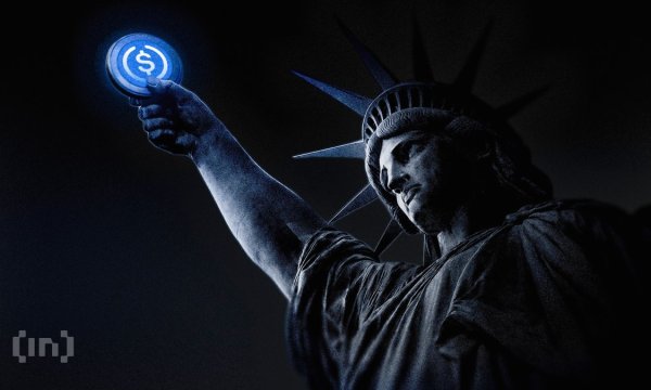 Two Rivals Eat Into USDC as Circle Stock Price Eyes a Drop to $40 Two Rivals Eat Into USDC as Circle Stock Price Eyes a Drop to $40
