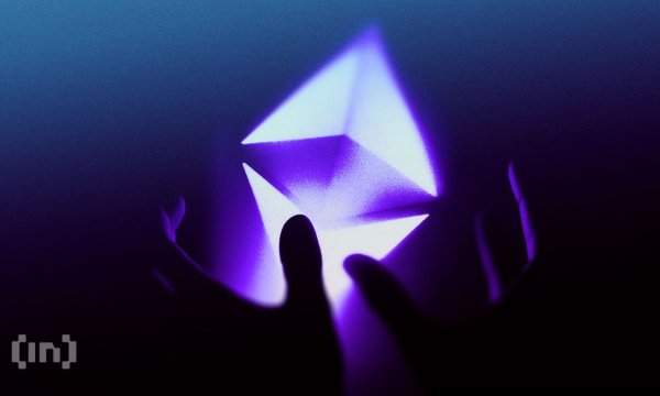 Ethereum Whales Buy the Bottom as ETF Inflows Return: Is $2,438 Next? Ethereum Whales Buy the Bottom as ETF Inflows Return: Is $2,438 Next?